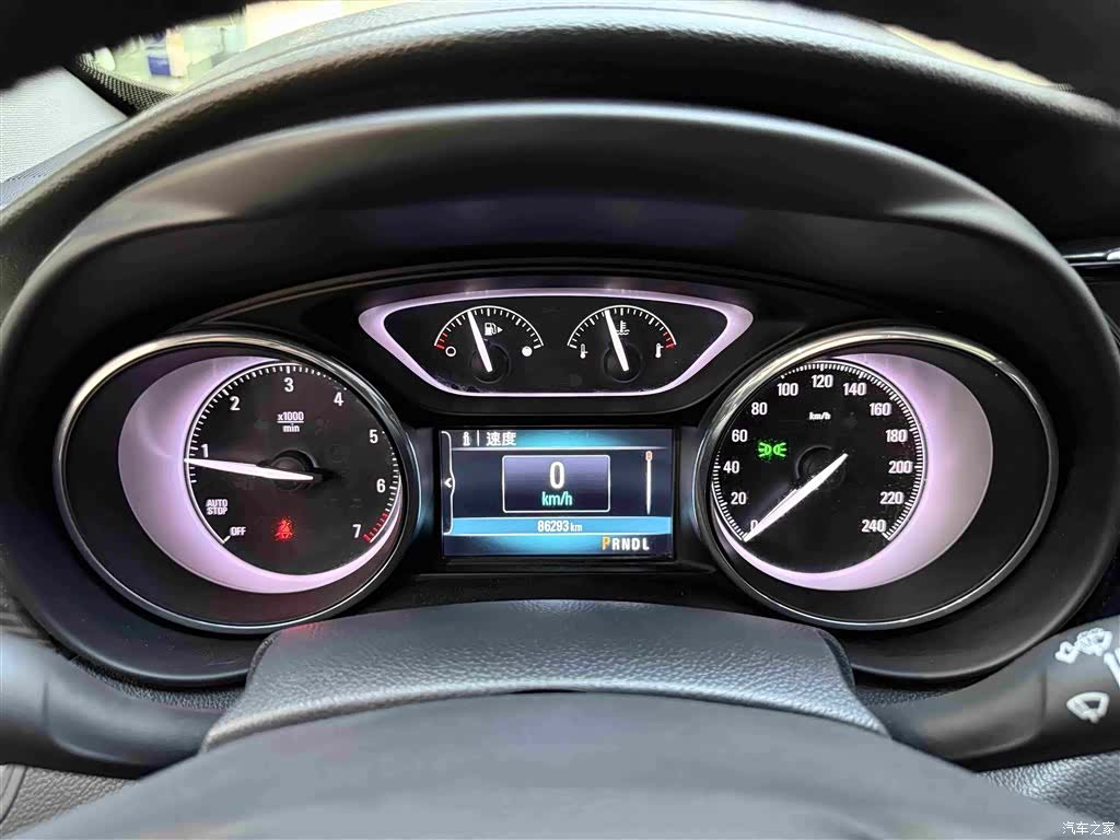 Buick Envision Plus, 2018 12