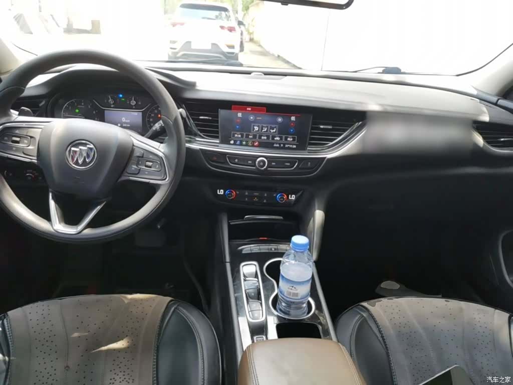 Buick Regal, 2022 10