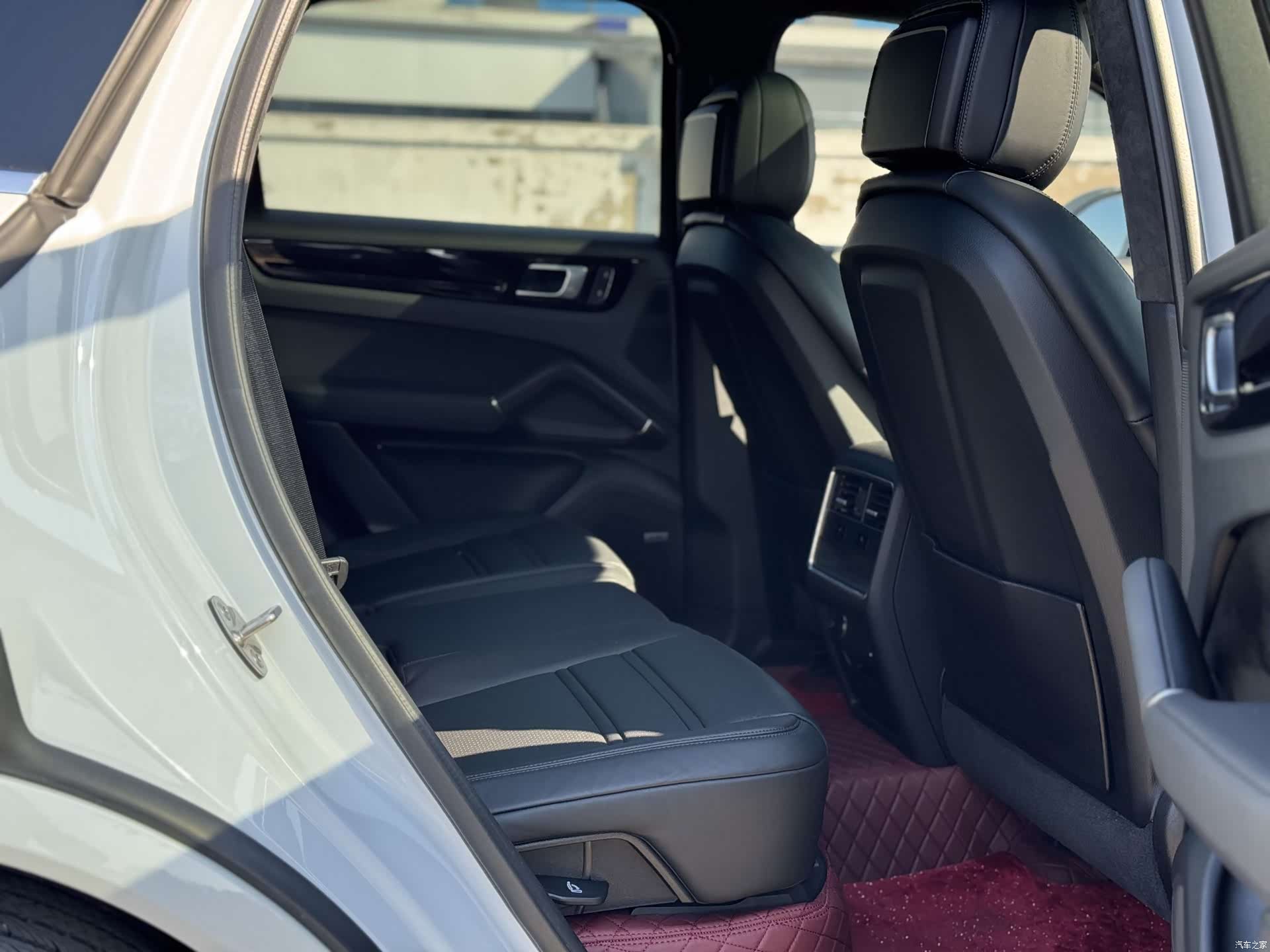 Porsche Cayenne, 2023 21