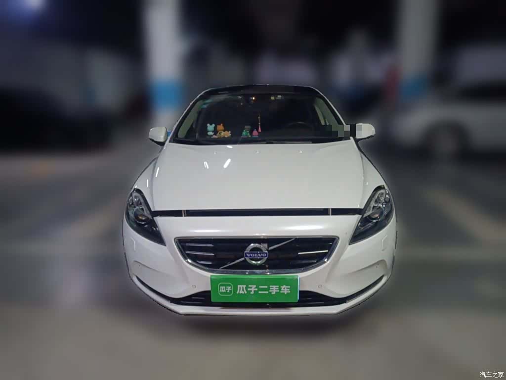 Volvo V40, 2016 24