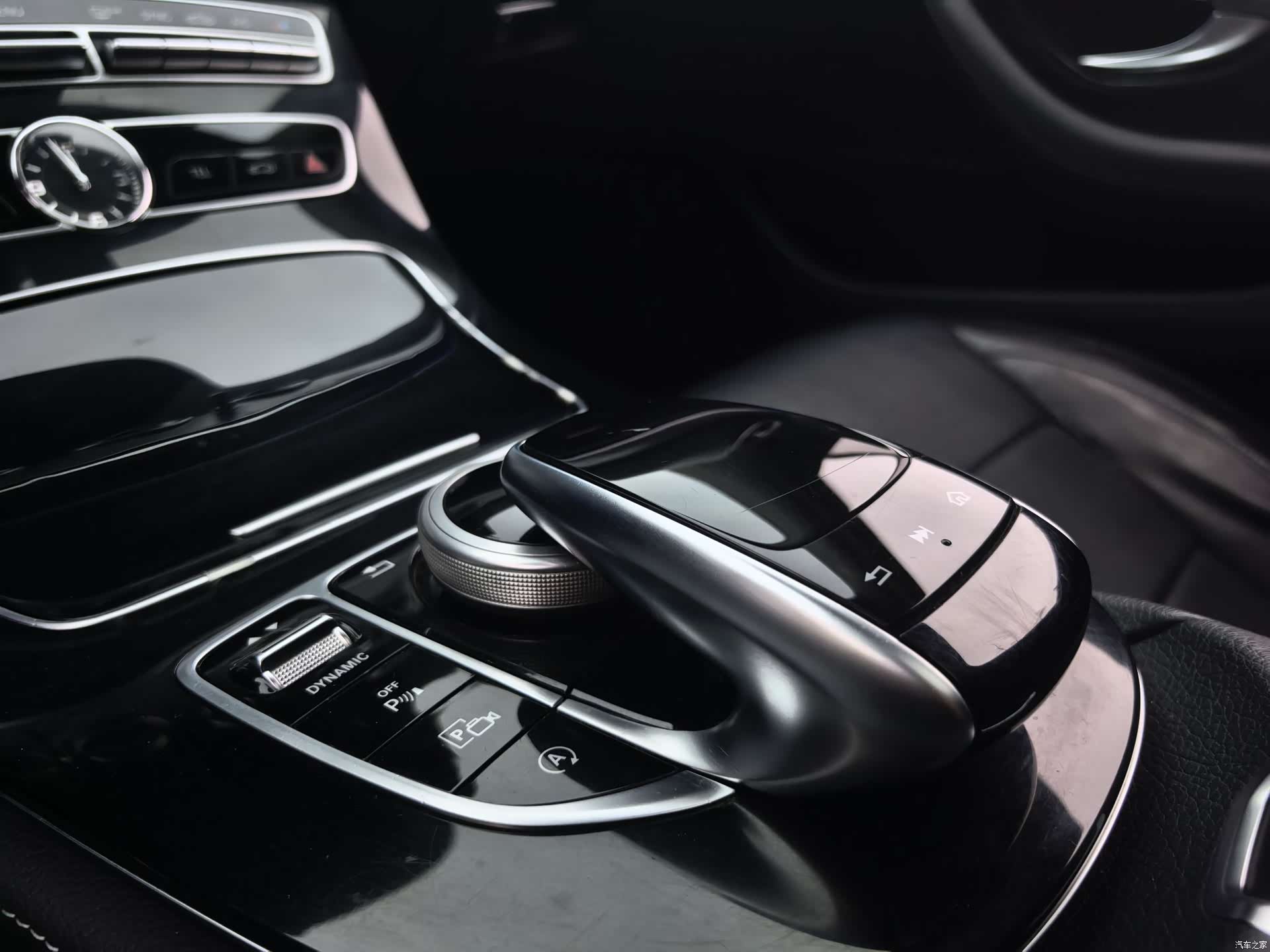 Mercedes-Benz E-Class, 2016 12