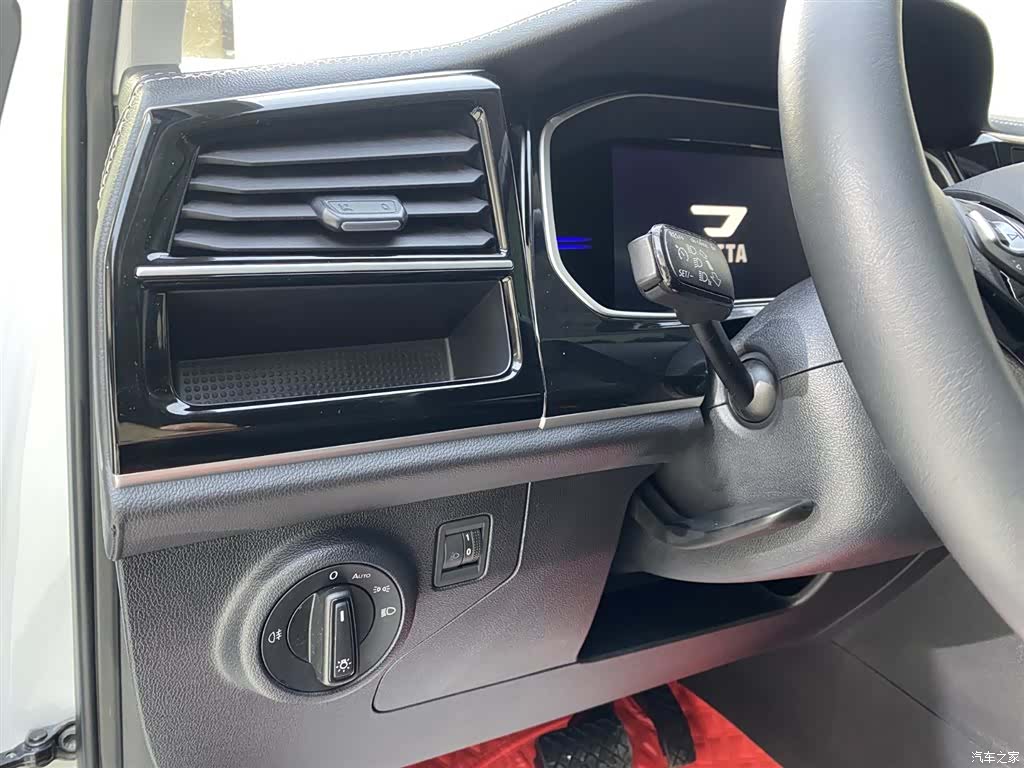 Volkswagen Panda, 2022 18