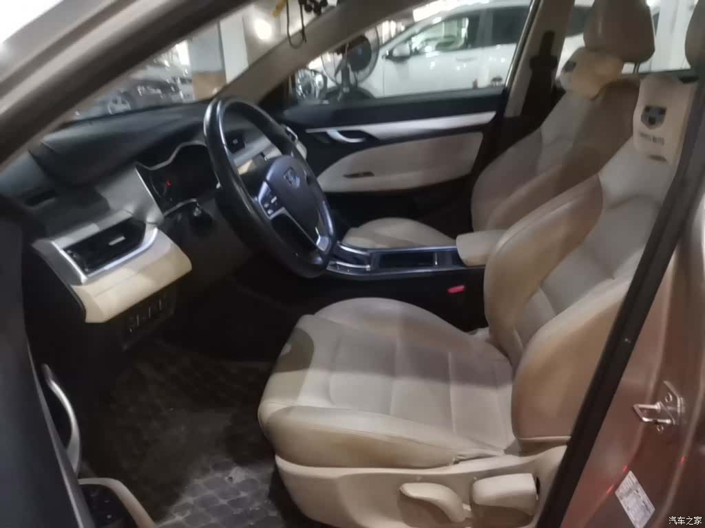Geely Emgrand, 2018 16