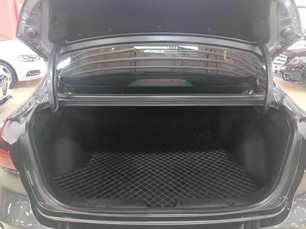 Changan Eado, 2023 15