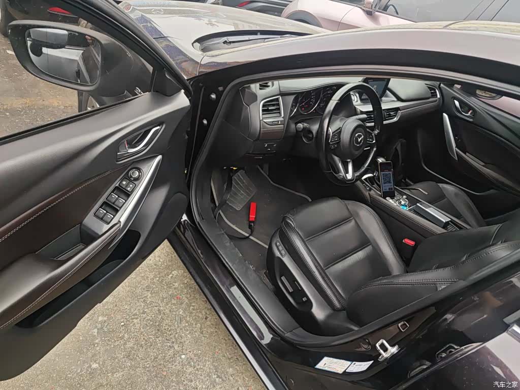 Mazda Atenza, 2018 12