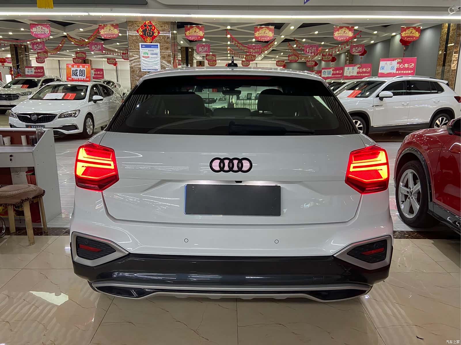 Audi Q2L, 2022 6