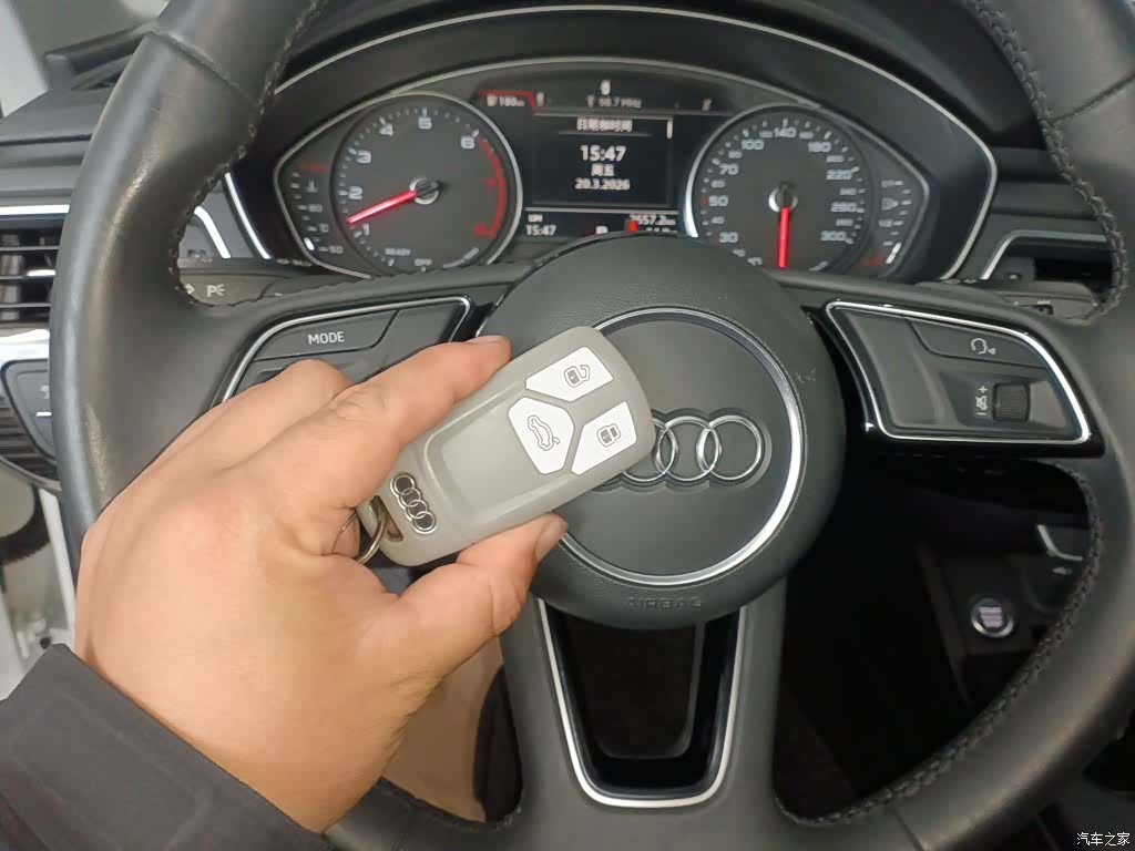 Audi A4L, 2019 17