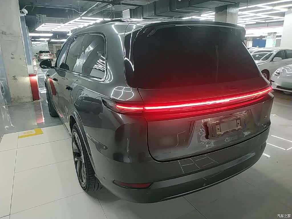 Li Auto L9, 2022 все фото