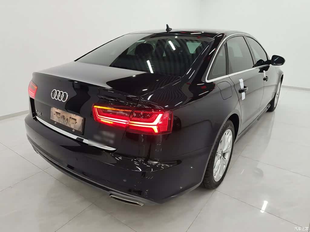 Audi A6L, 2019 все фото