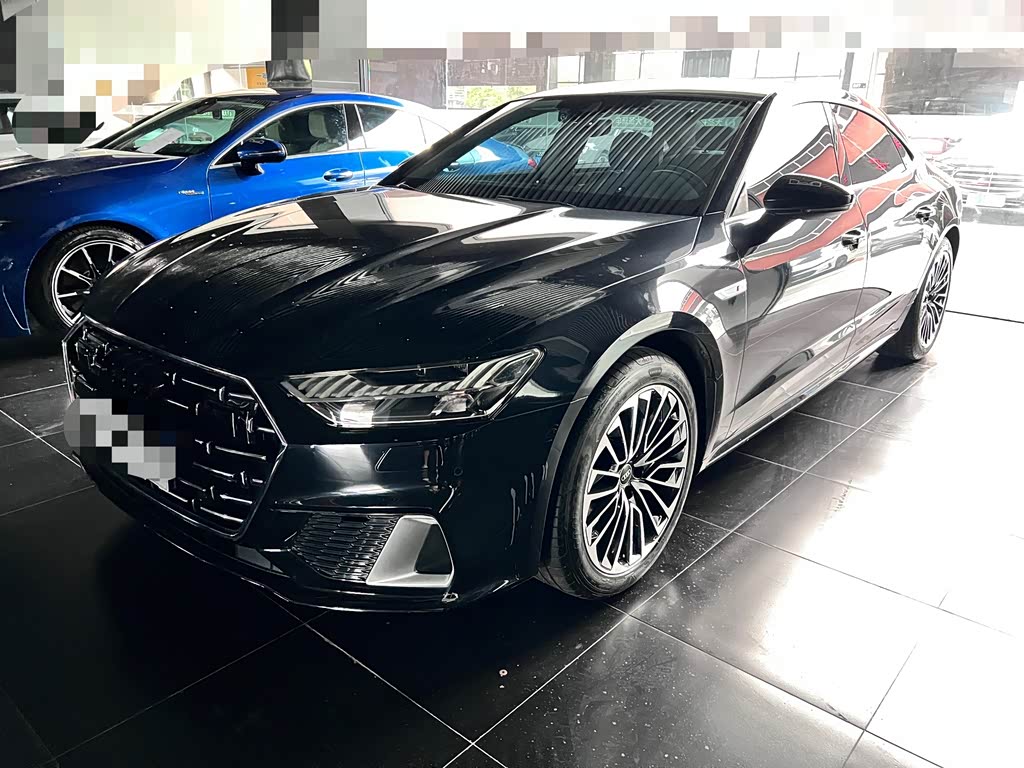 Audi A7L