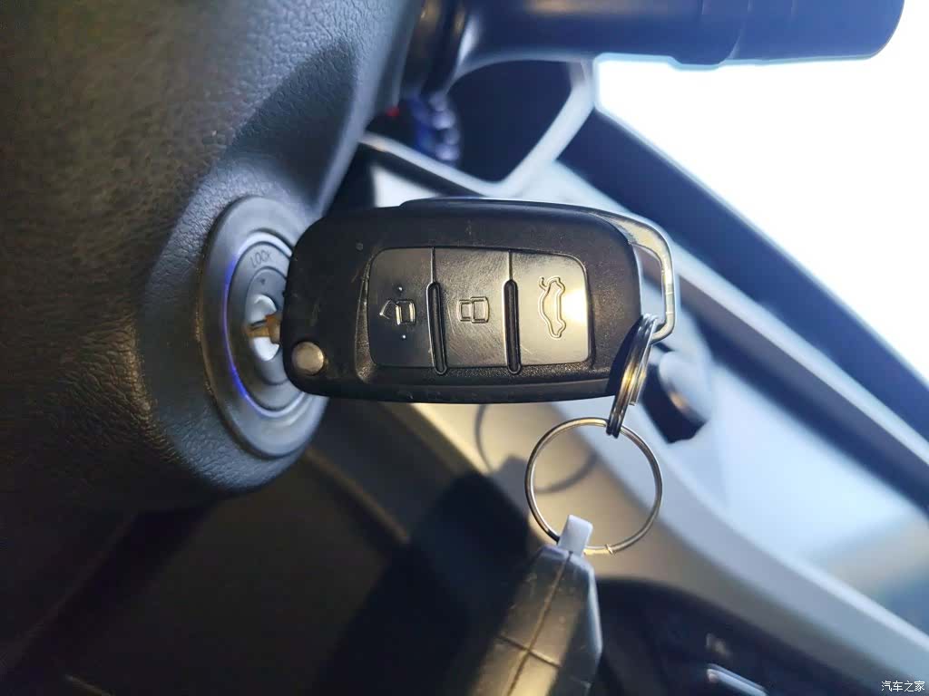 Geely X3, 2019 9