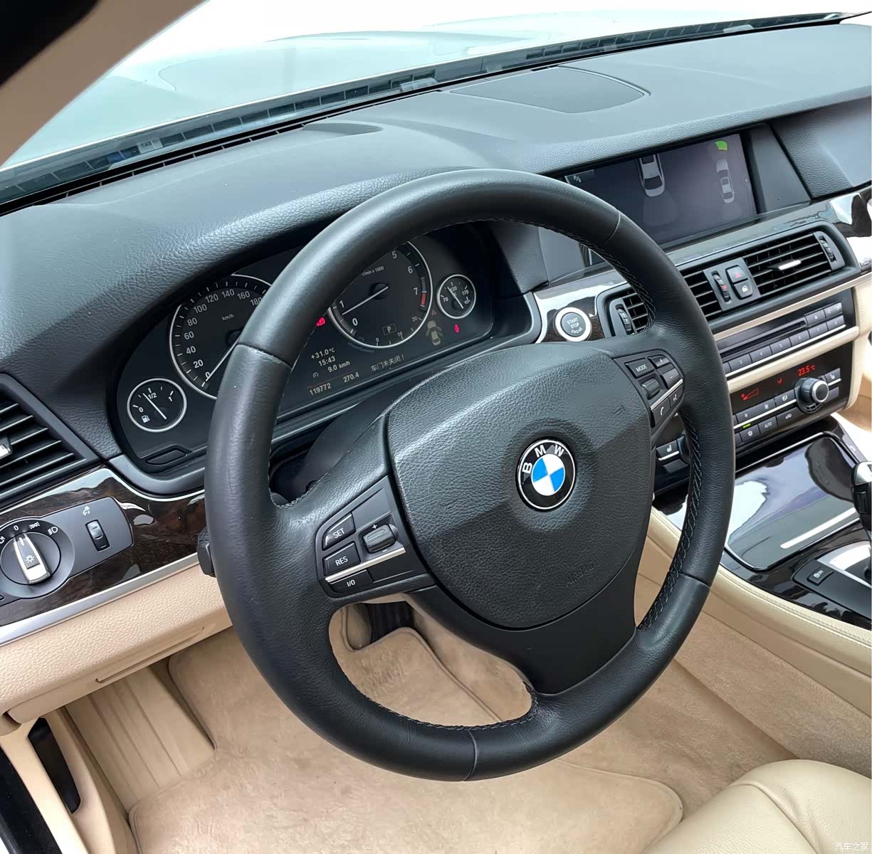 BMW 5 Series, 2011 16