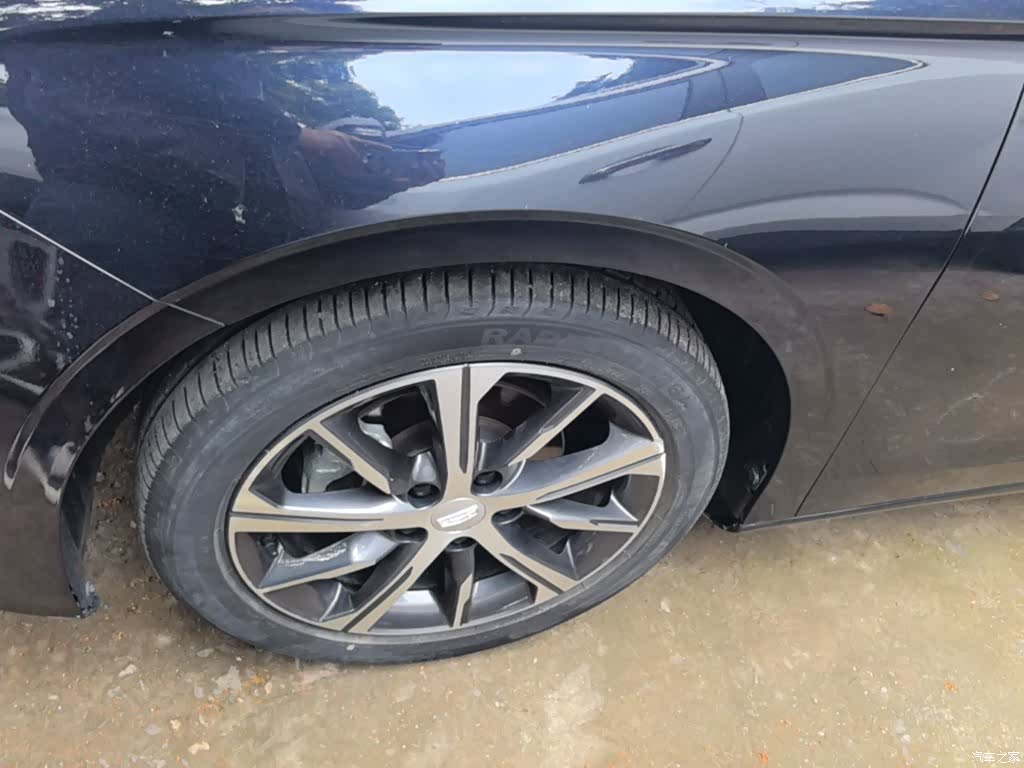 Geely Emgrand, 2023 23