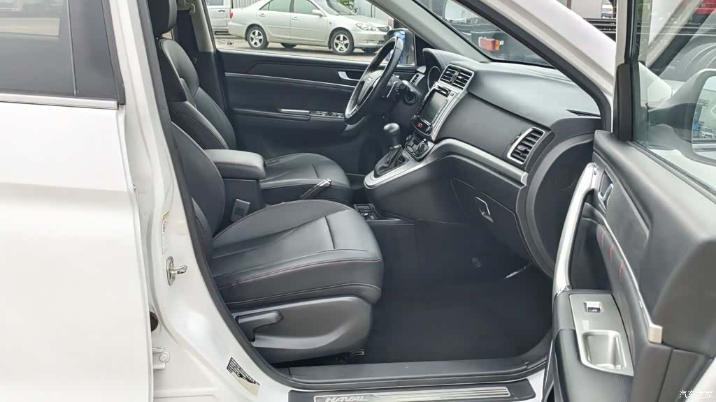 Haval M6, 2018 15