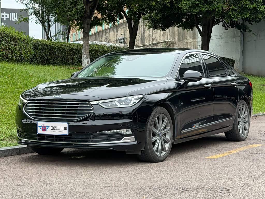 Ford Taurus
