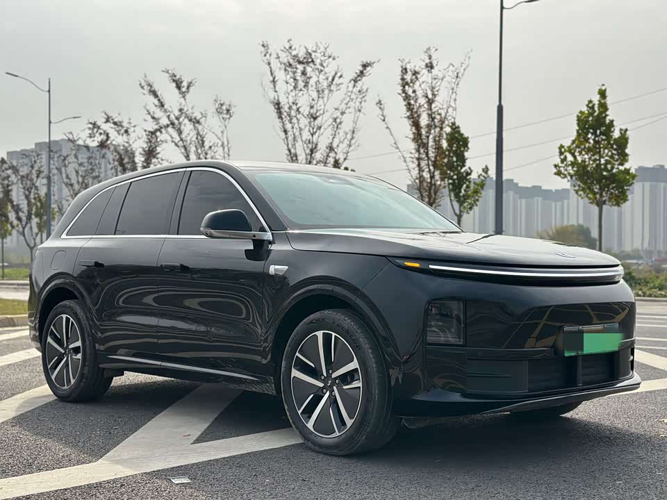 Li Auto Ideal L6