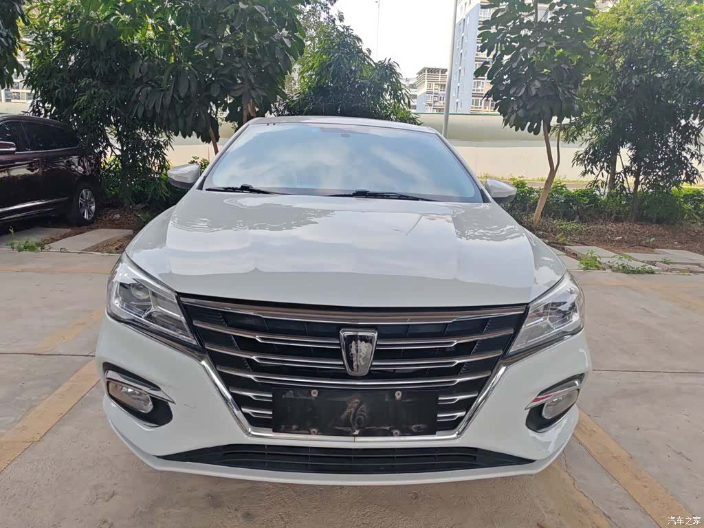 Roewe i5, 2019 3