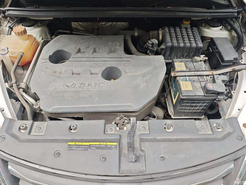 BAIC S6, 2017 17