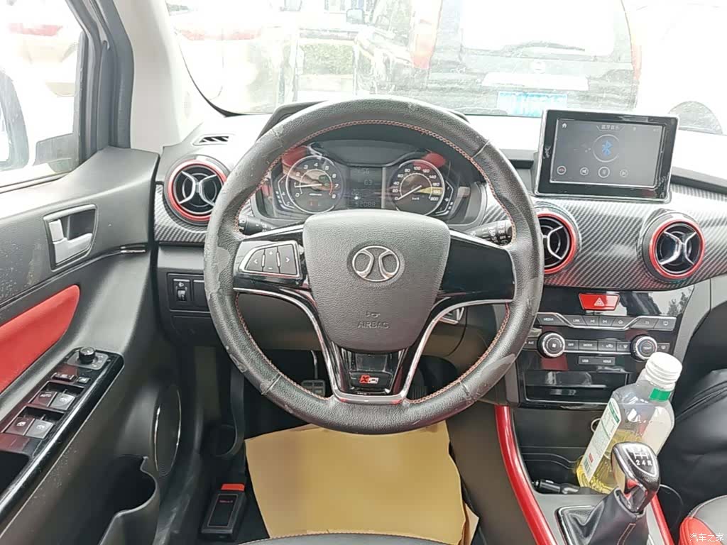 BAIC X25, 2017 11