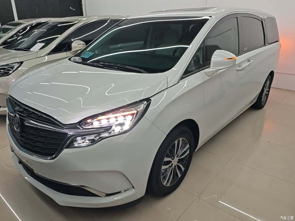 Buick GL8, 2023 2