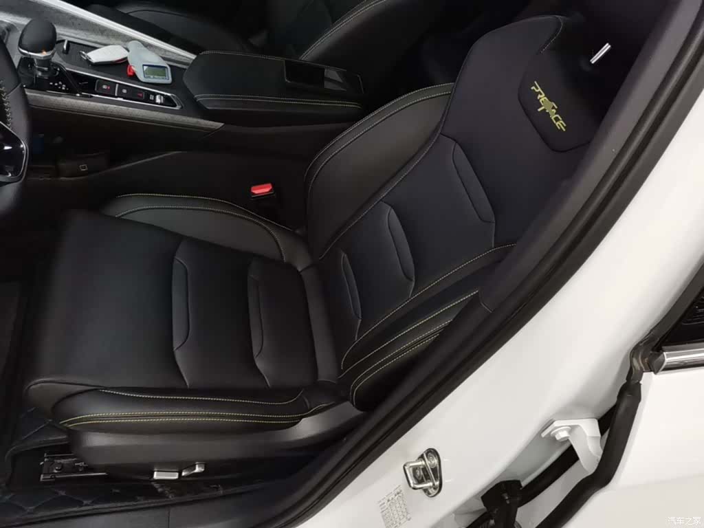 Geely Preface, 2024 15