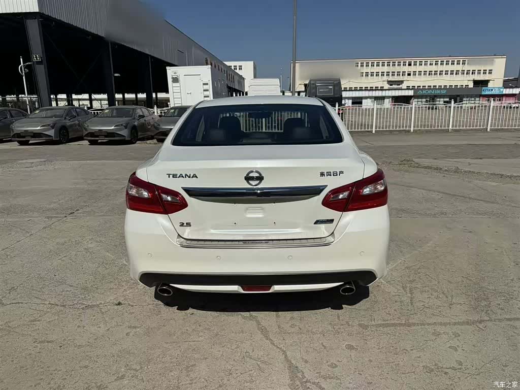 Nissan Teana, 2017 12