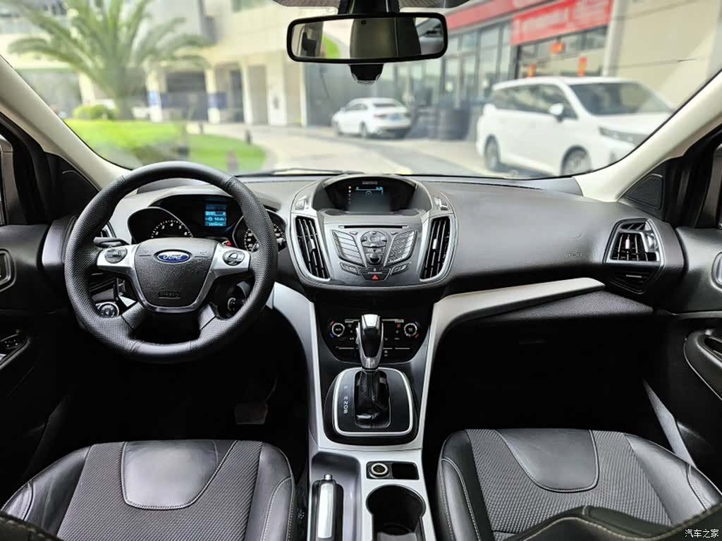 Ford Kuga, 2016 14