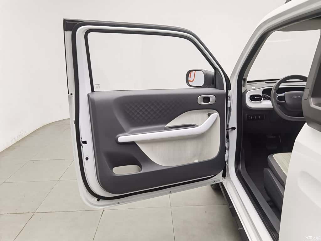 Geely Panda, 2024 8