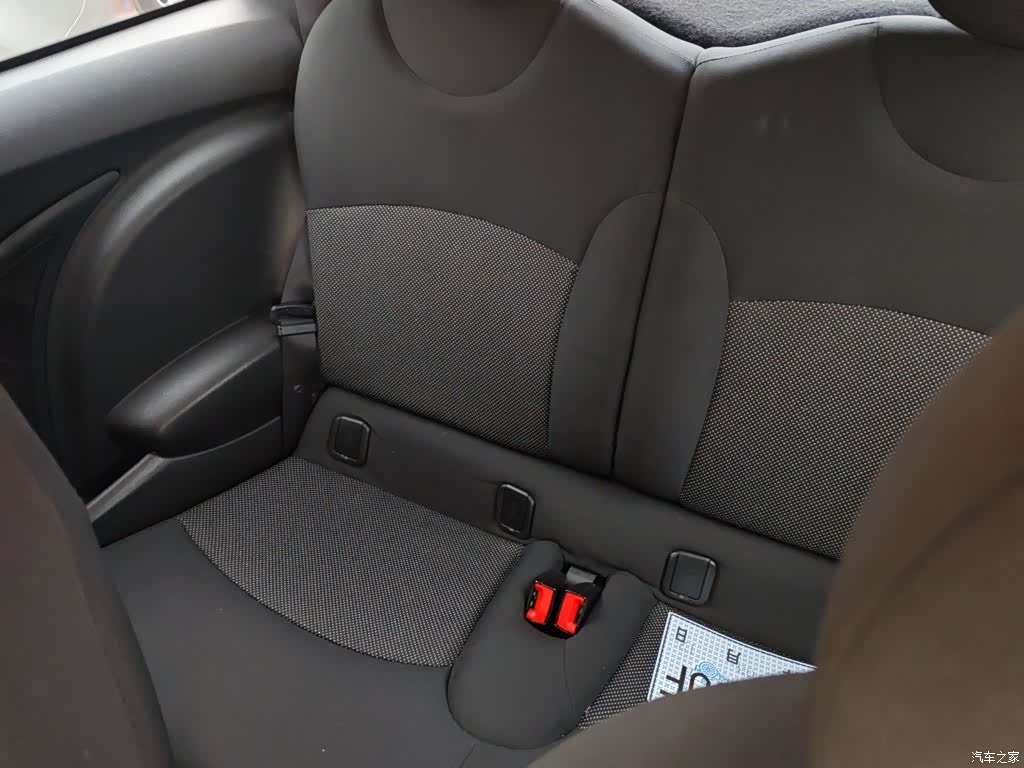 Mini ONE, 2014 8