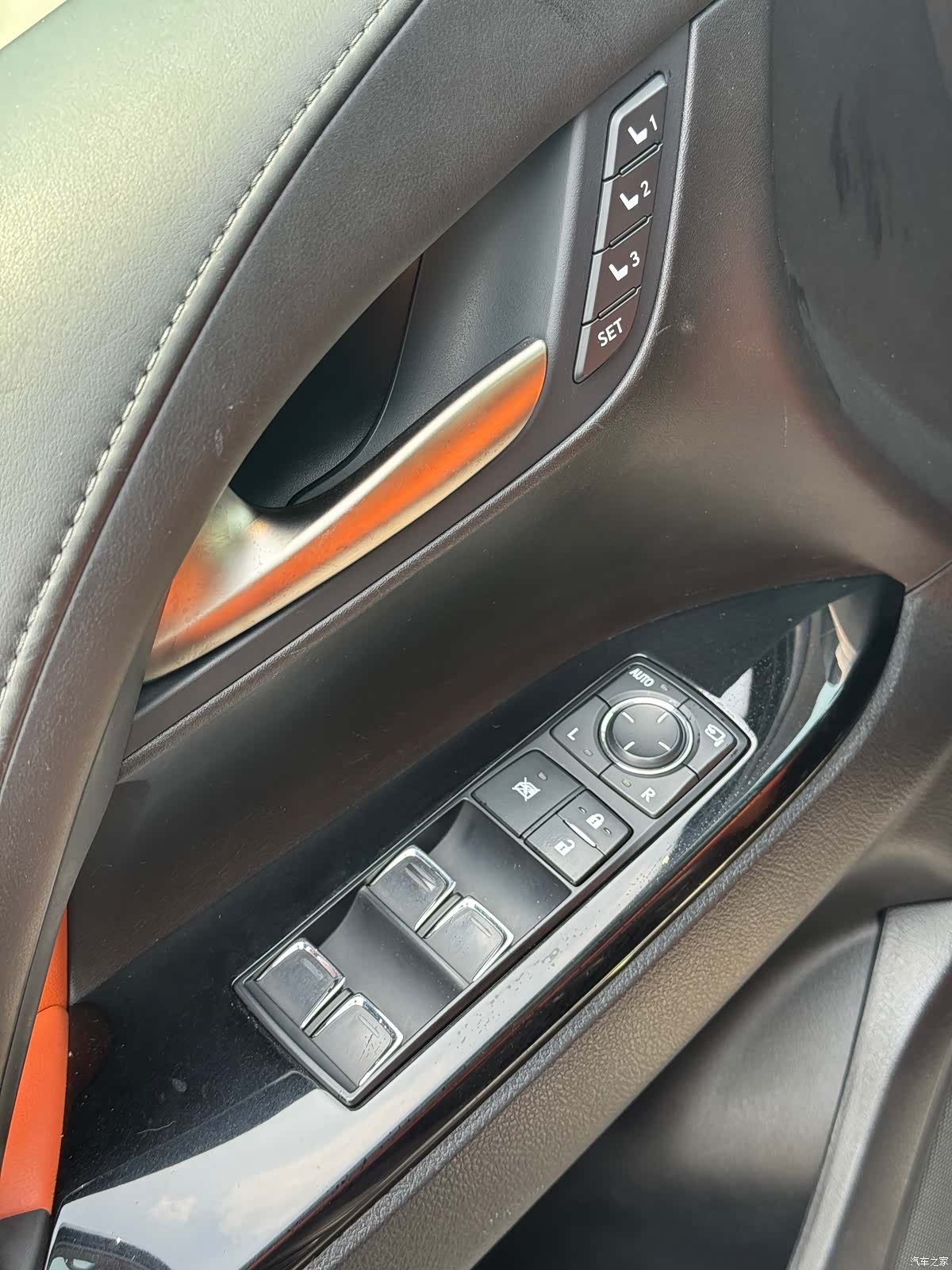 Lexus LX, 2018 17