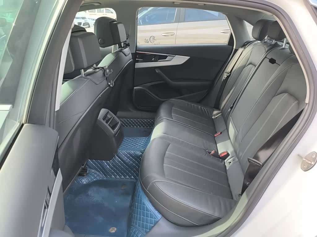 Audi A4L, 2021 17