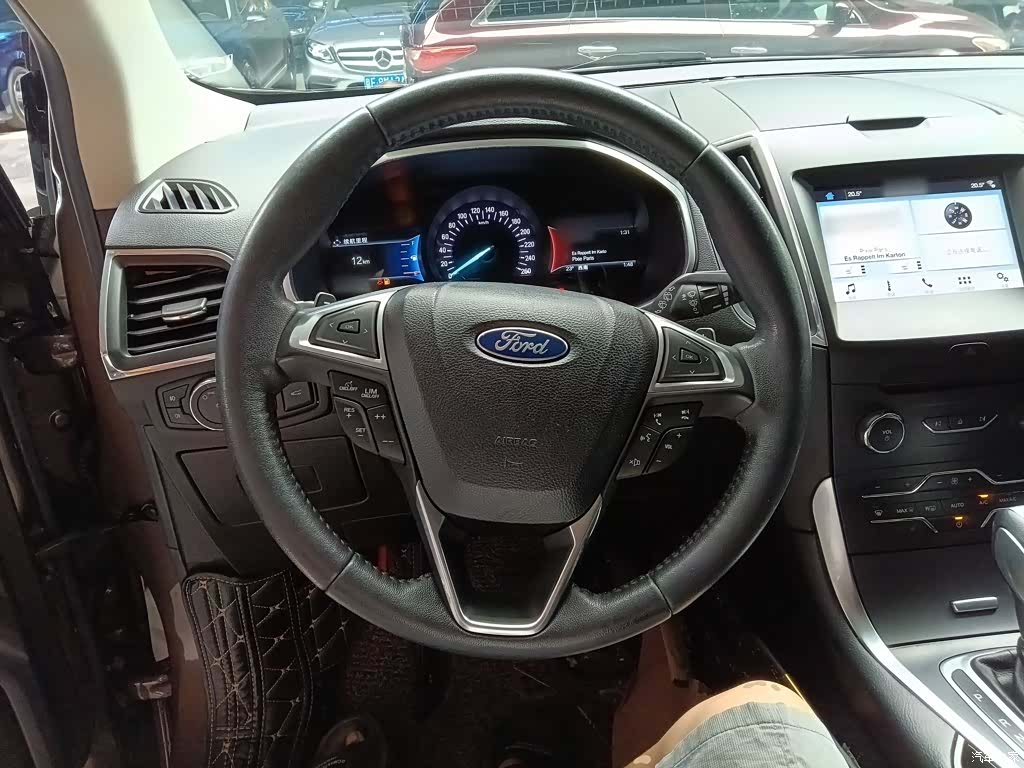 Ford Edge, 2017 7