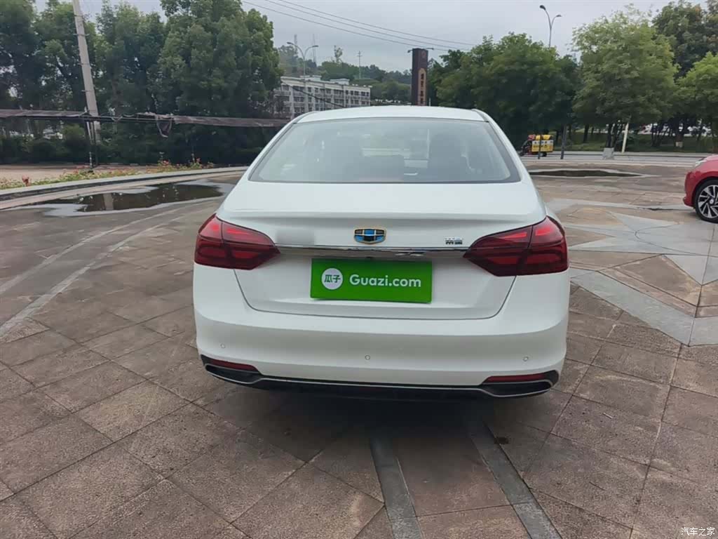 Geely Emgrand, 2018 6