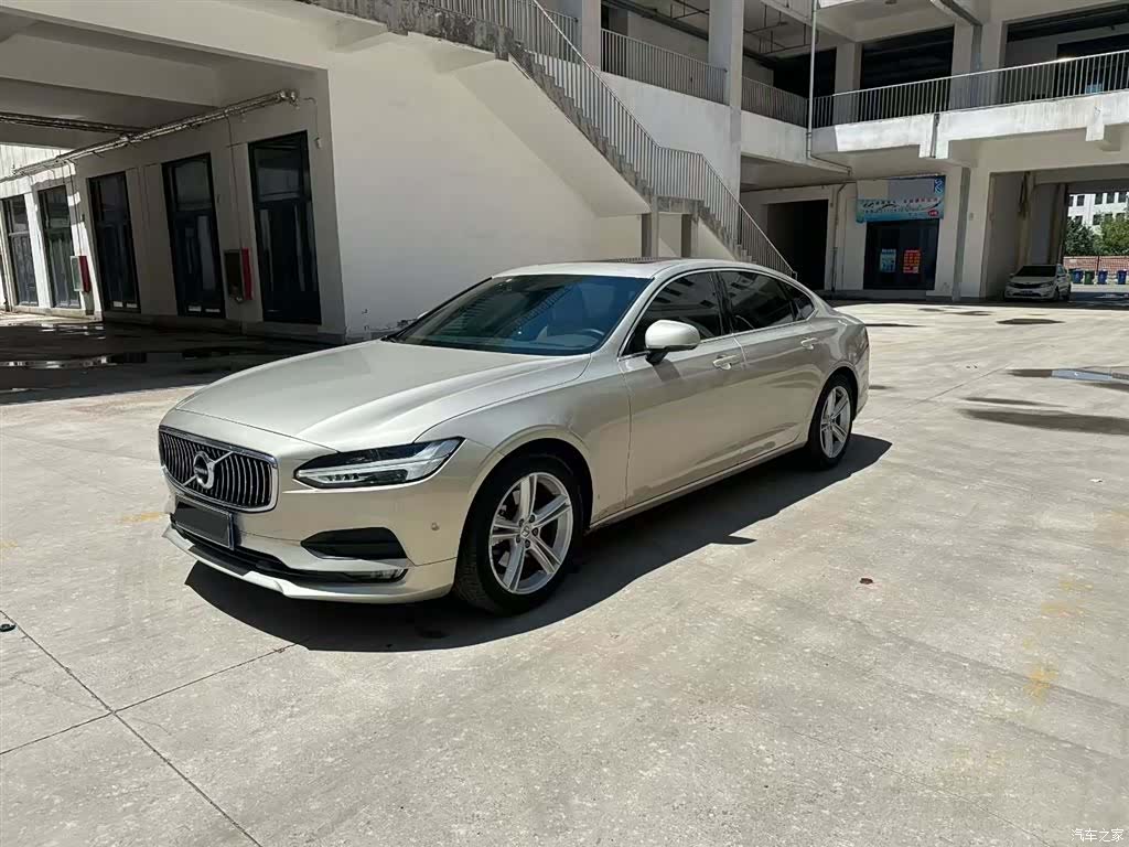 Volvo S90, 2017 1