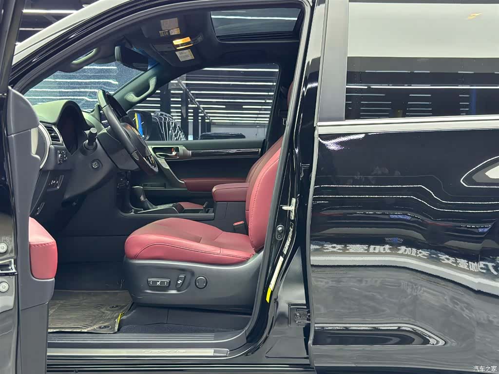 Lexus GX, 2025 6