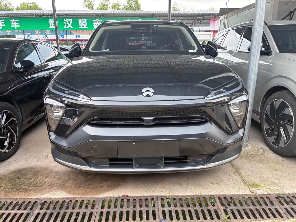 NIO ES6