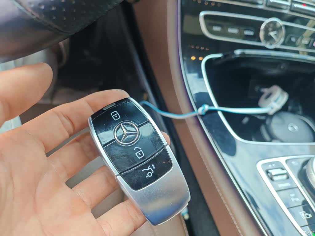 Mercedes-Benz E-Class, 2017 12