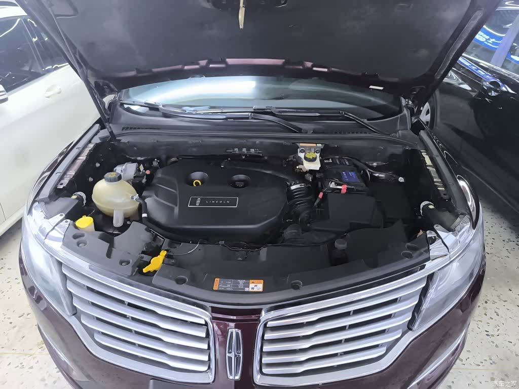 Lincoln MKC, 2018 20