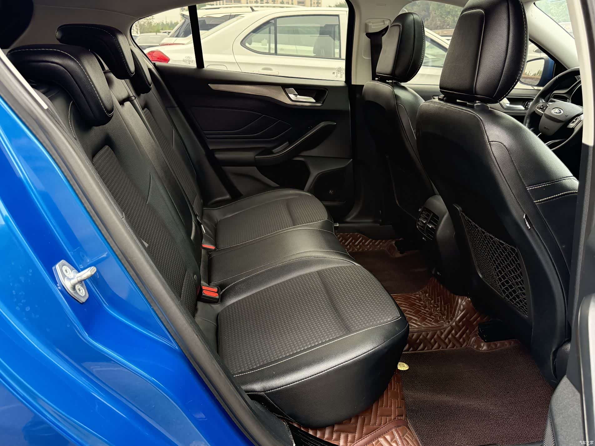 Ford Focus, 2019 17