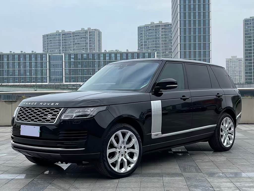 Land Rover Range Rover 2022 3.0 L6 400PS