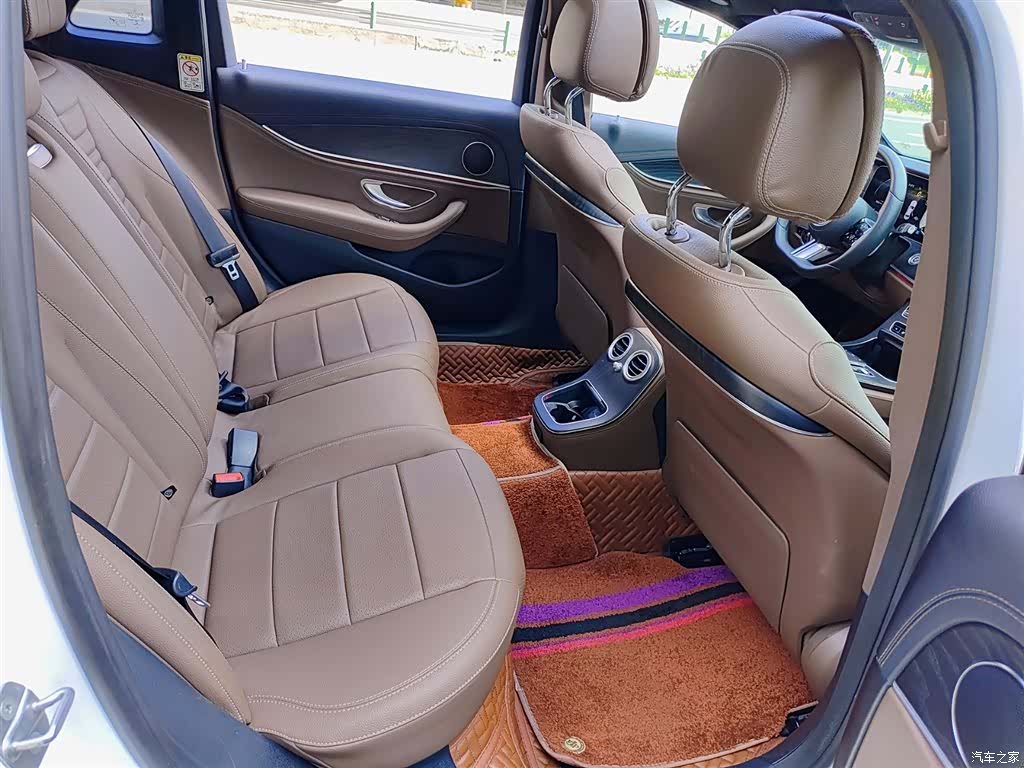 Mercedes-Benz E-Class, 2020 11
