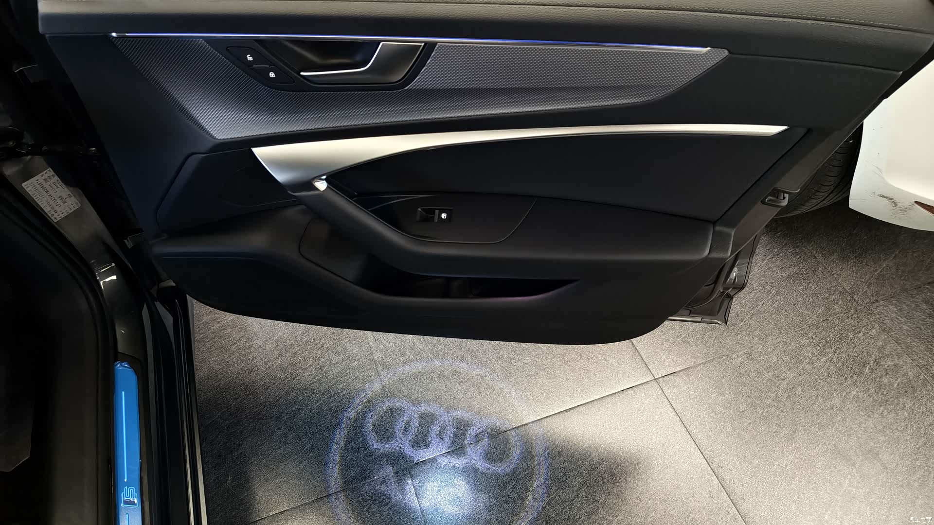 Audi A6L, 2021 9