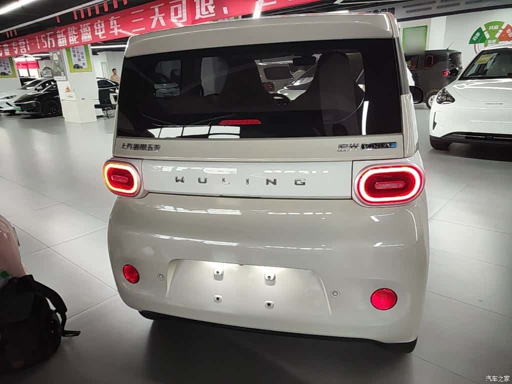 Wuling MINIEV, 2024 6
