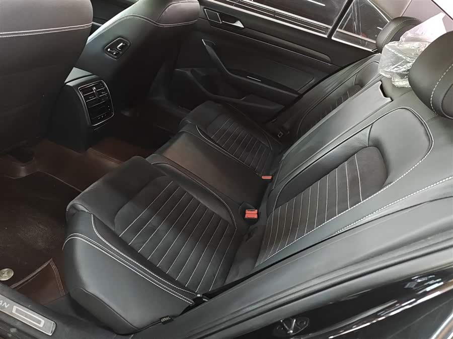 Volkswagen Magotan 2022, фото 11