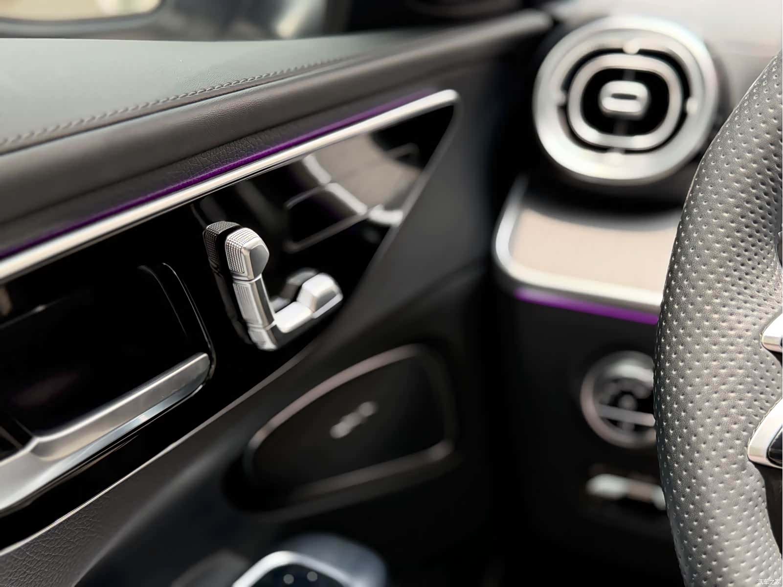 Mercedes-Benz C-Class, 2023 8
