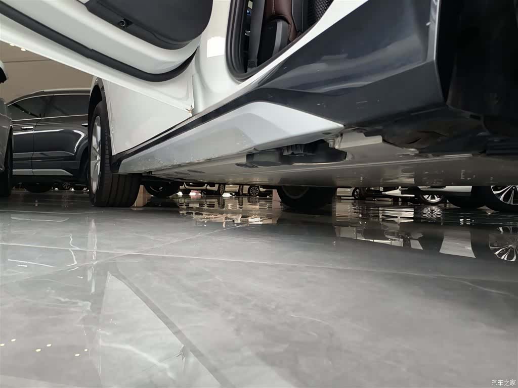 BMW iX1, 2024 22