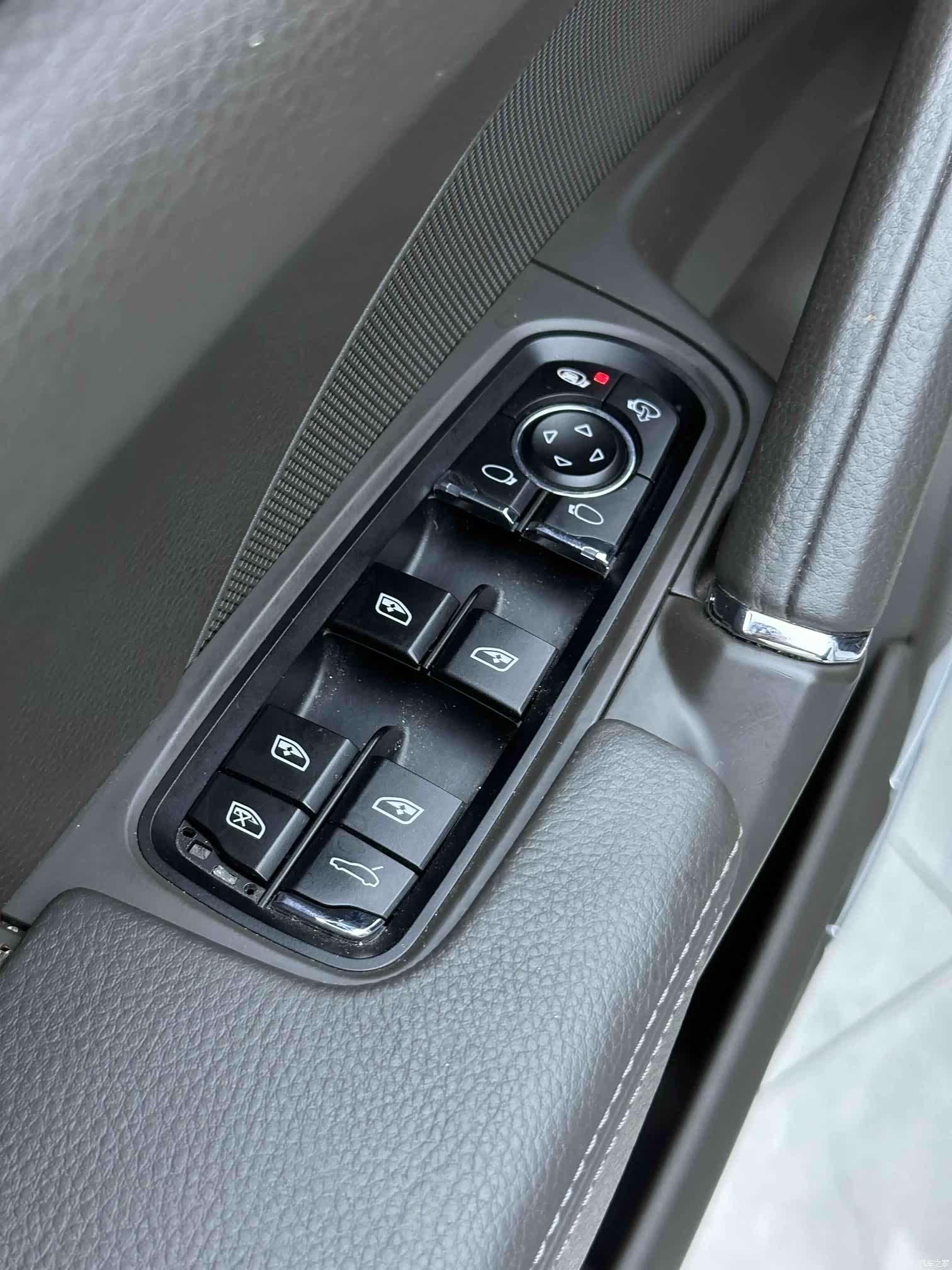Porsche Cayenne, 2016 13