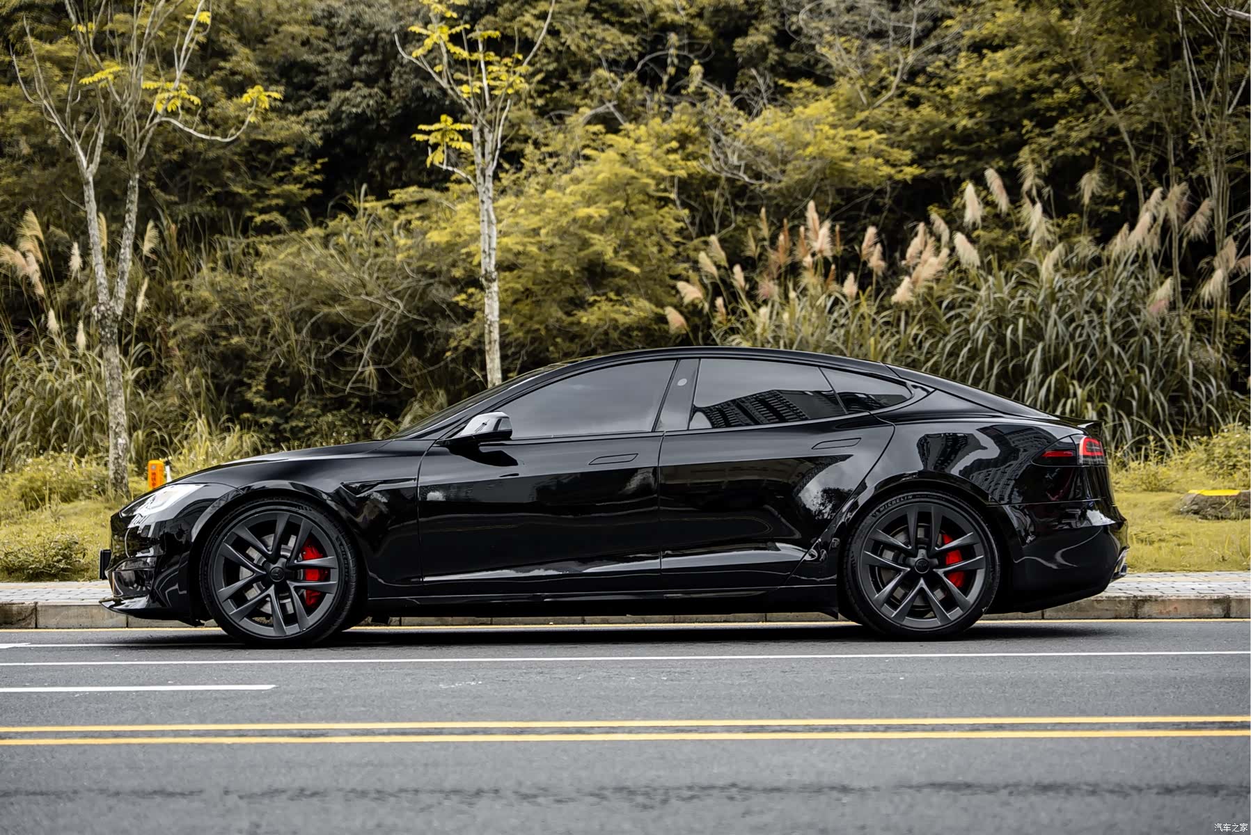 Tesla Model S, 2023 4