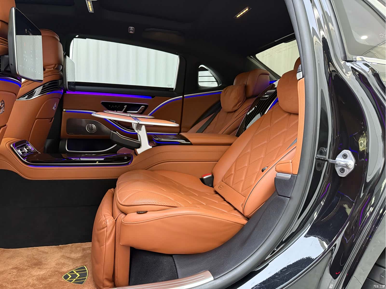 Maybach S-Class, 2022 7