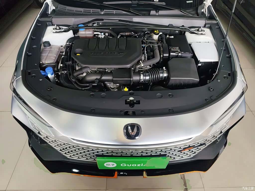 Changan UNI-V, 2024 16